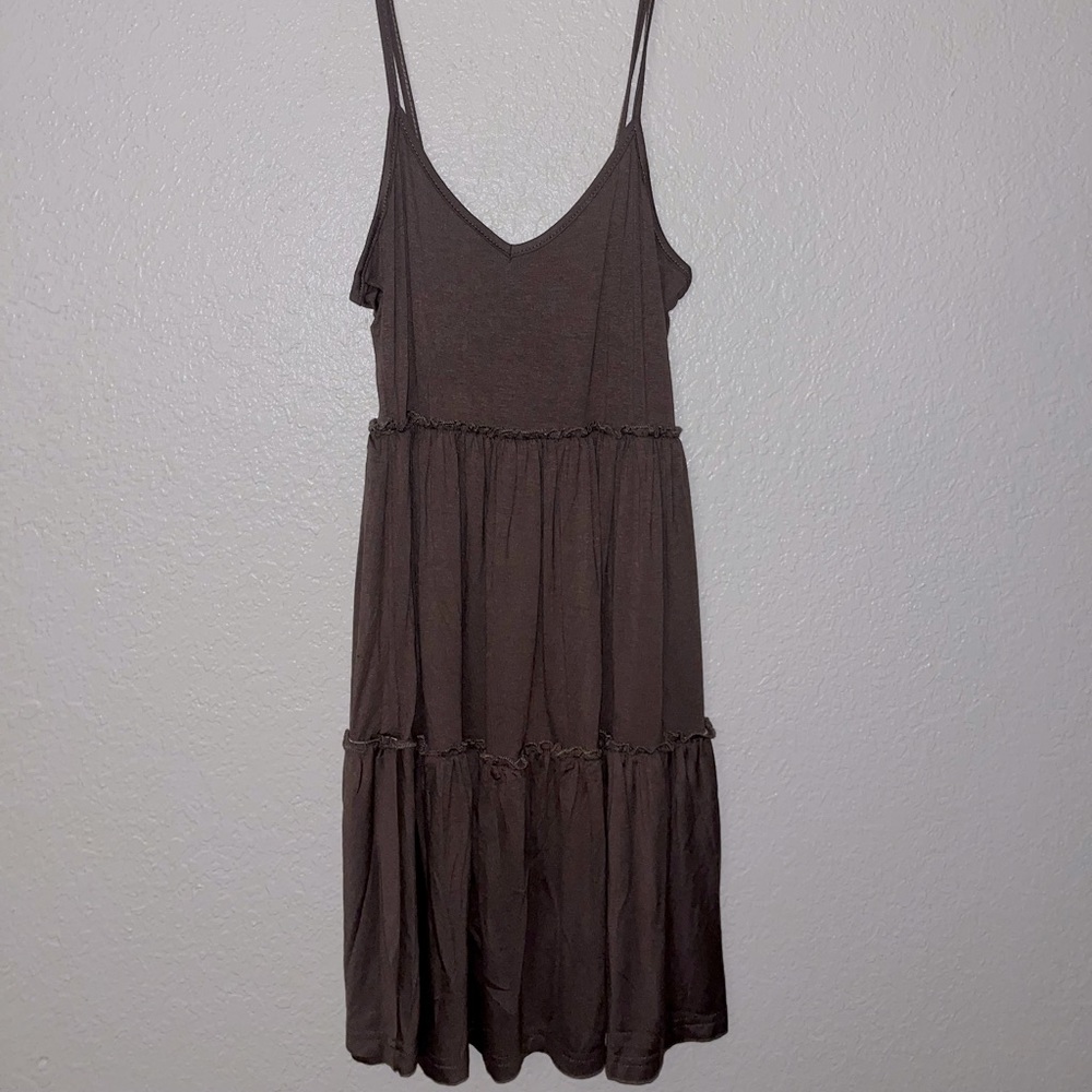 Cute casual tan/brown dress
